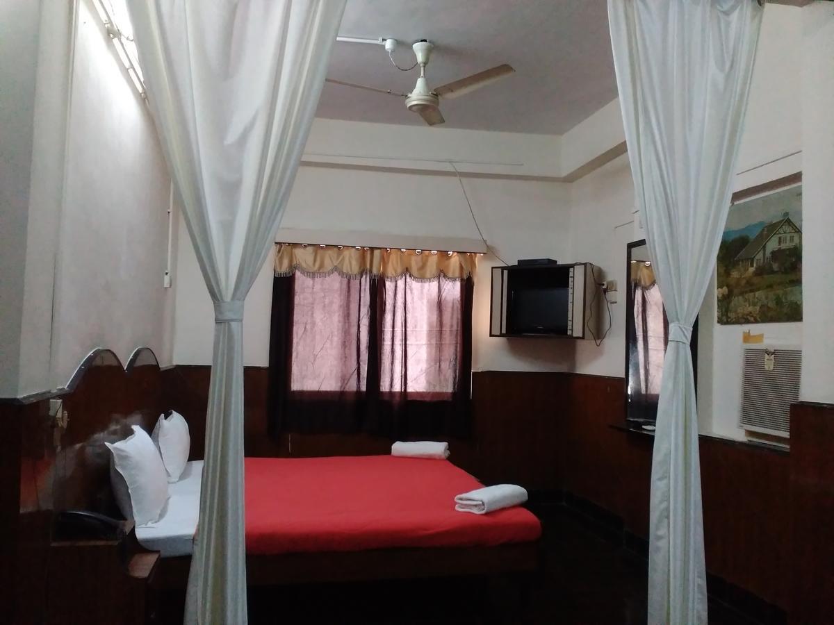 Diamond Hotel Daman Room photo