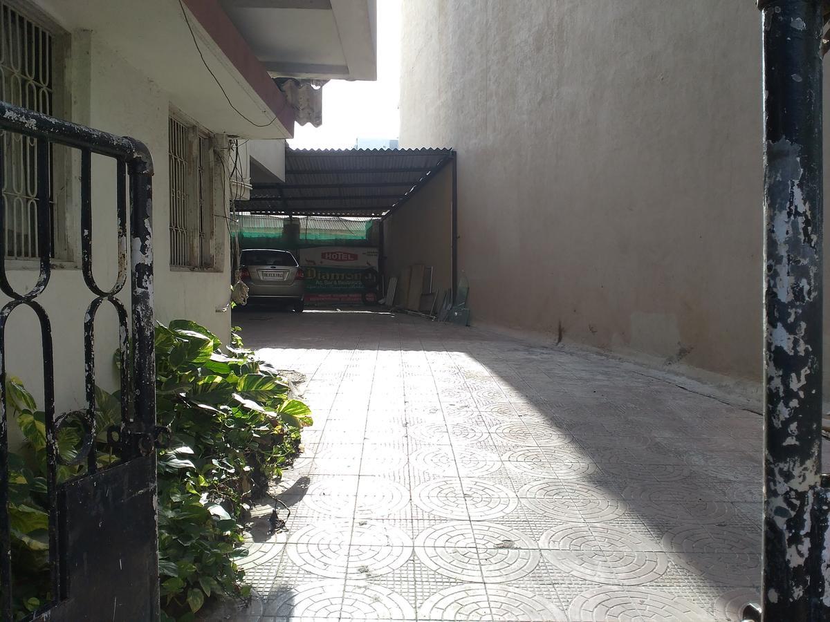 Diamond Hotel Daman Exterior photo